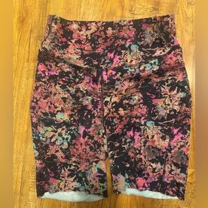 Lululemon Base Pace High-Rise Shorts Size 8